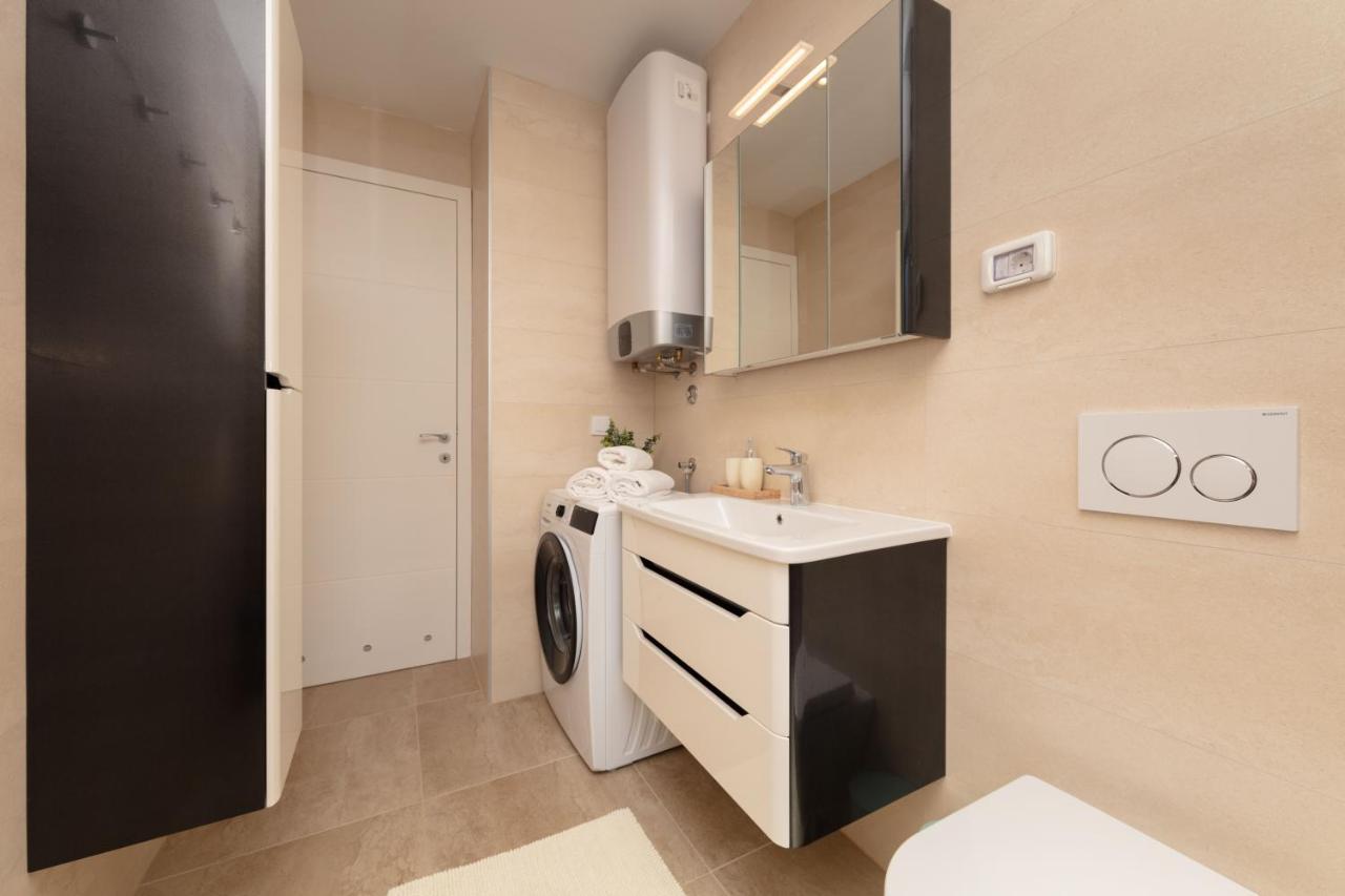 Tirkiz Appartement Banjole Buitenkant foto